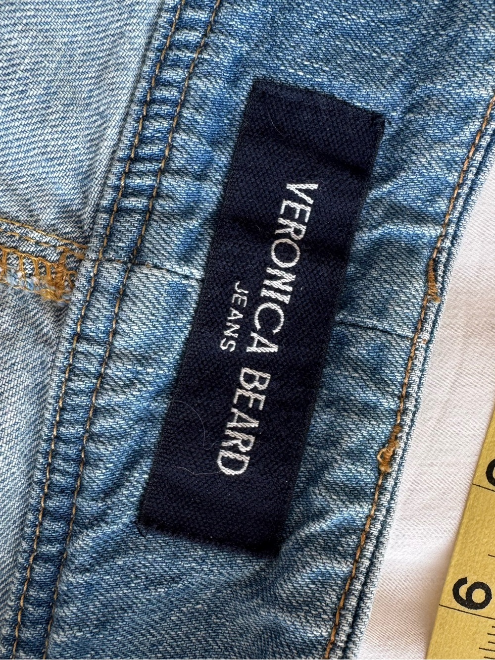 Veronica Beard Belisa High-Rise Cargo Jeans - Picture 6 of 7